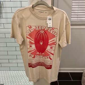 Abercrombie & Fitch Led Zeppelin Tour Tee - Cream and Red